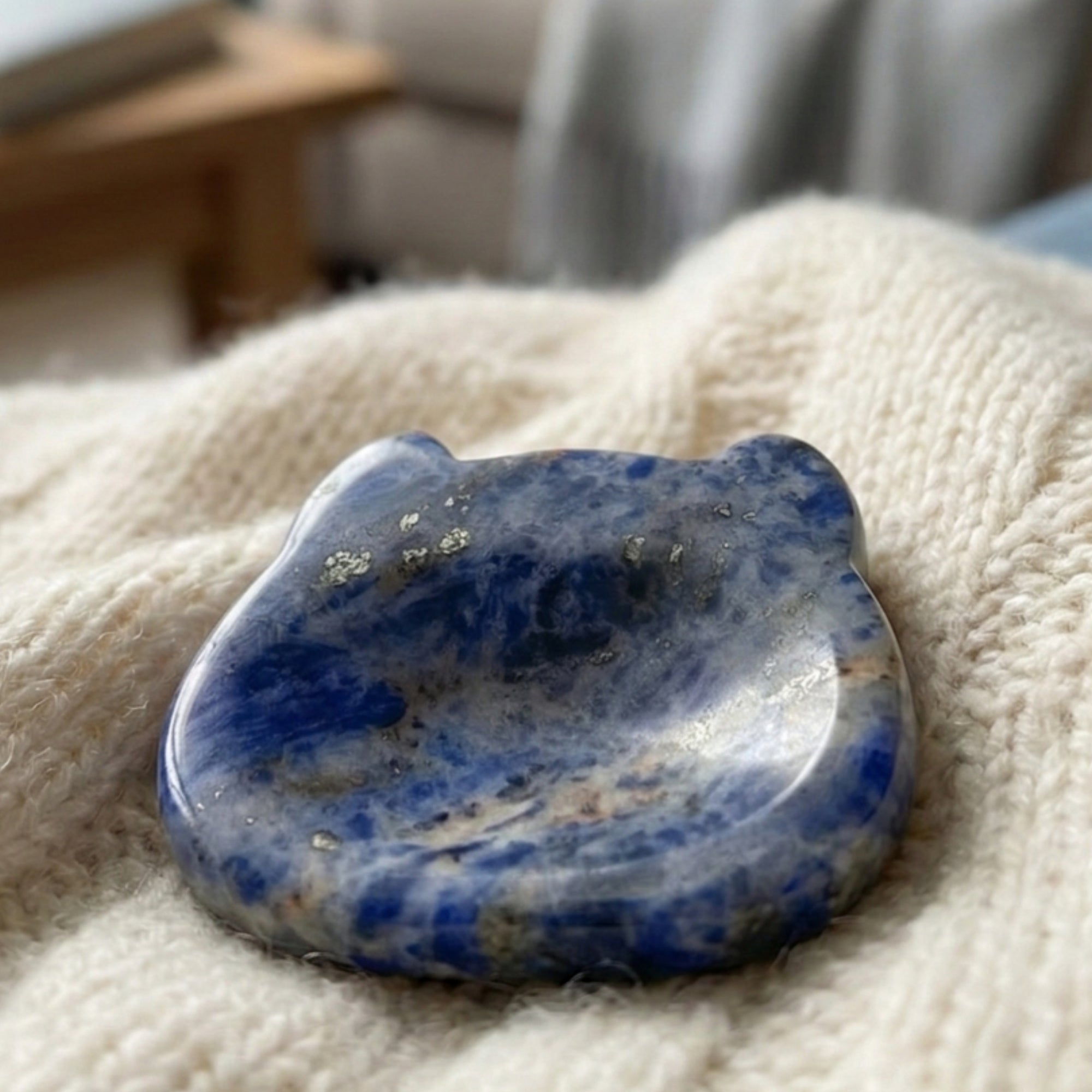 Luna - Cat shaped crystal worry stone in Sodalite lay flat