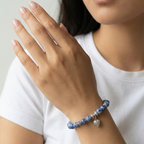 Aeris — Calm Your Thoughts. Restore Your Balance. Health in Style.